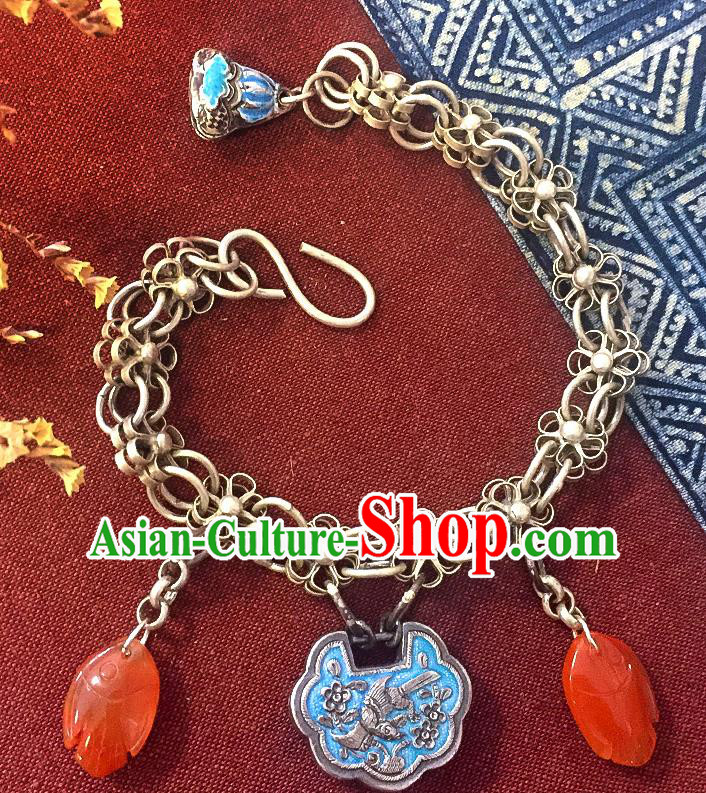 China Handmade Blueing Silver Lock Wristlet Accessories National Woman Tassel Bracelet