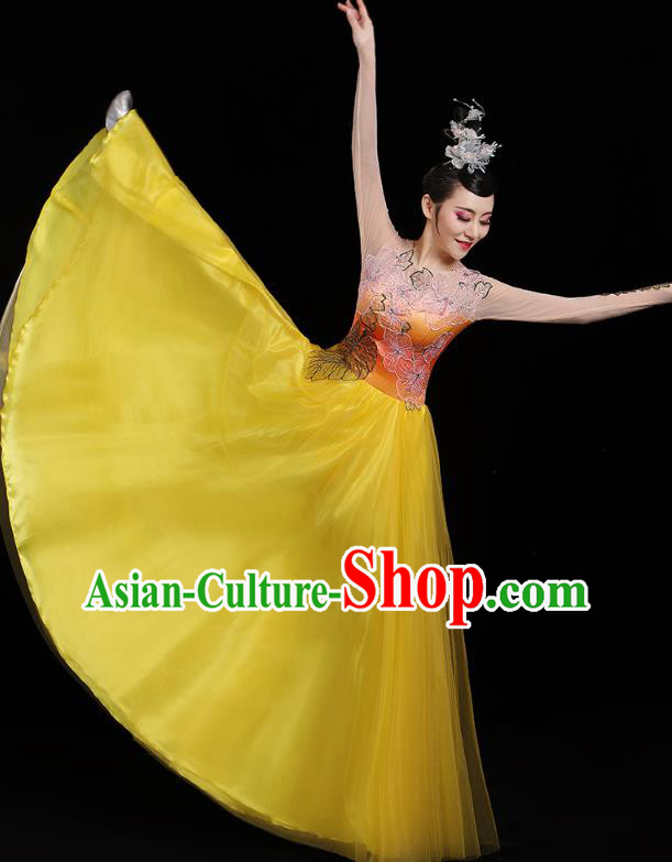 China Chorus Performance Yellow Dress Spring Festival Gala Opening Dance Costume Modern Dance Clothing