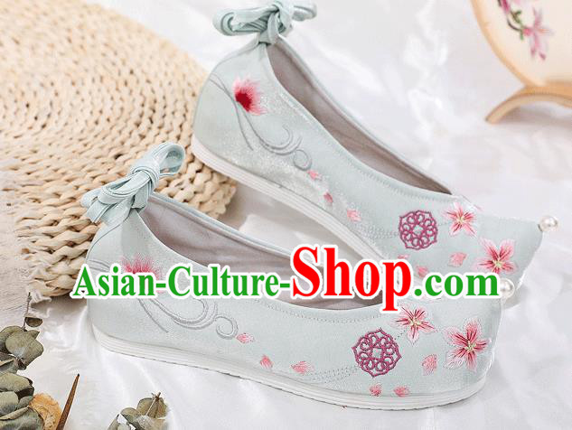 China Ancient Princess Light Blue Shoes Traditional Hanfu Bow Shoes Embroidered Shoes