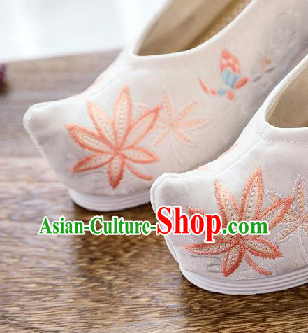 China Embroidered Maple Leaf Shoes Handmade White Cloth Shoes Traditional National Woman Shoes