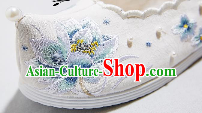 China Traditional Princess Hanfu Pearls Shoes Embroidered Lotus White Shoes National Bow Shoes
