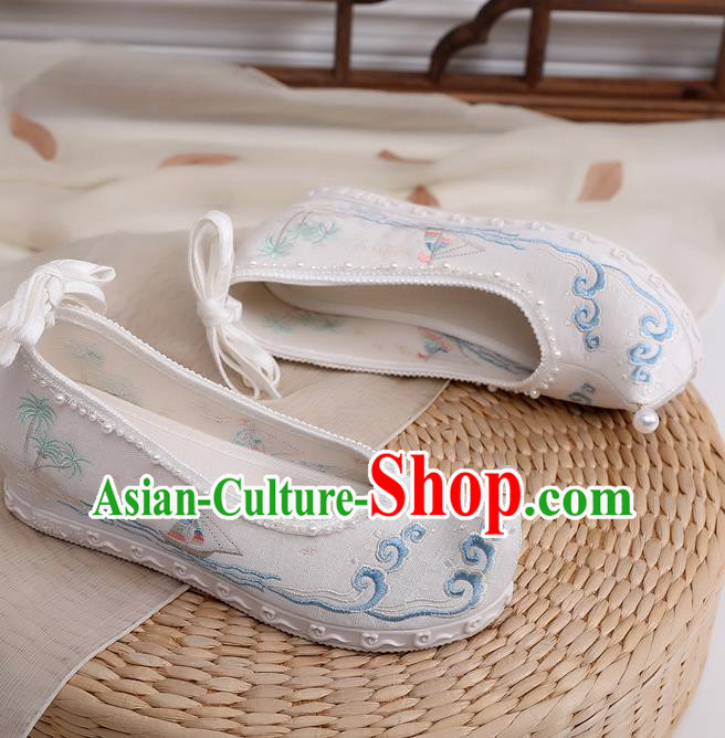 China Embroidered White Cloth Shoes Ancient Princess Hanfu Shoes Traditional Ming Dynasty Bow Shoes