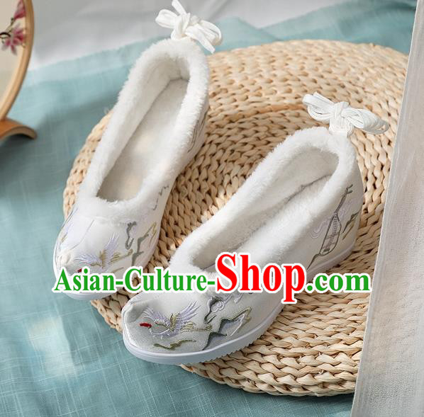 Chinese Classical Dance Wedge Heel Shoes Embroidered Cloud Crane White Cloth Shoes National Winter Shoes