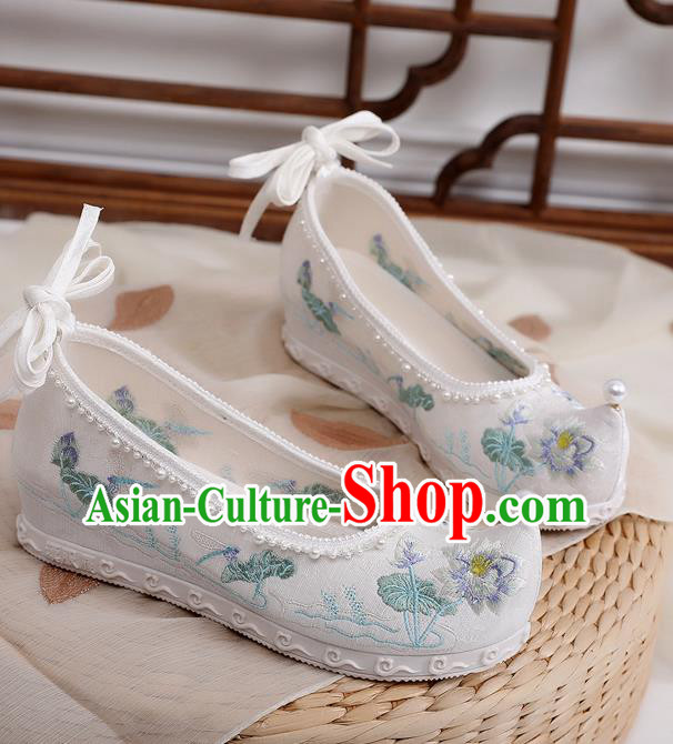 China Embroidered Lotus Bow Shoes Hanfu Shoes White Cloth Shoes Traditional Ming Dynasty Princess Shoes
