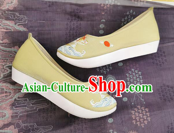 China Ancient Princess Shoes Traditional Hanfu Light Green Shoes Ming Dynasty Embroidered Shoes