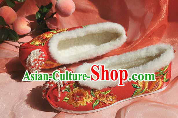 China Traditional Wedding Bride Shoes Handmade Ming Dynasty Hanfu Shoes Ancient Princess Red Embroidered Shoes