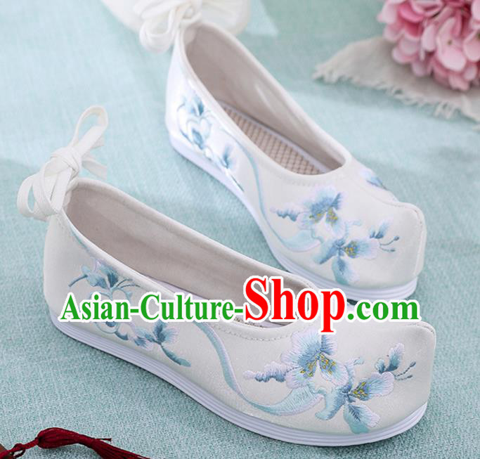 China Embroidered Flowers Shoes Ancient Palace Lady Shoes Ming Dynasty Hanfu Shoes