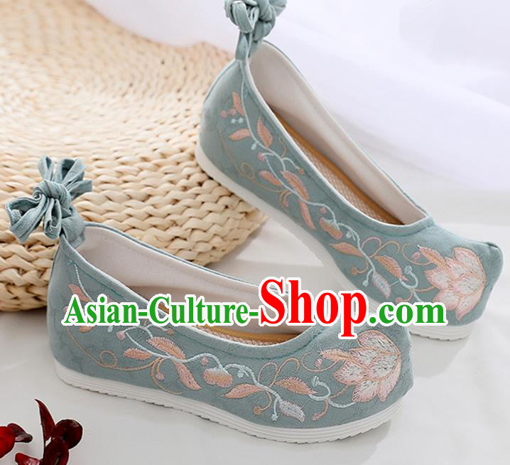 China Green Cloth Embroidered Shoes Ancient Dance Hanfu Shoes Traditional Ming Dynasty Princess Shoes