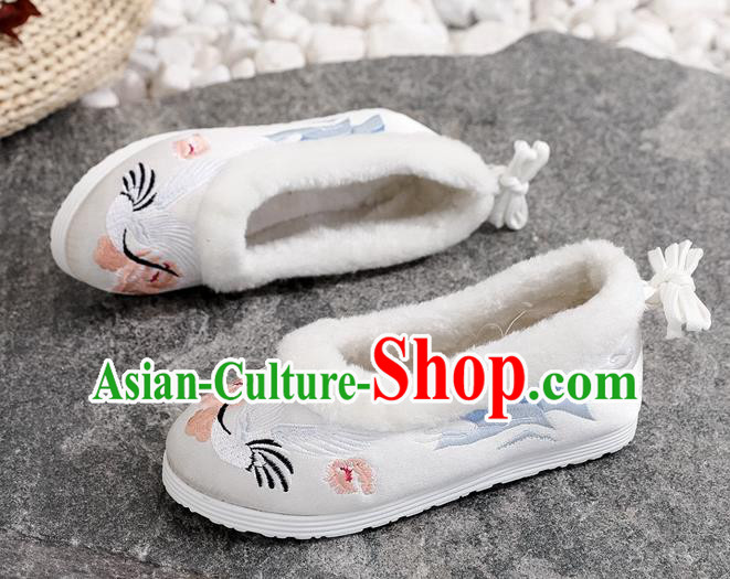 Chinese Traditional Folk Dance Shoes Woman Embroidered Crane Shoes National White Cloth Shoes