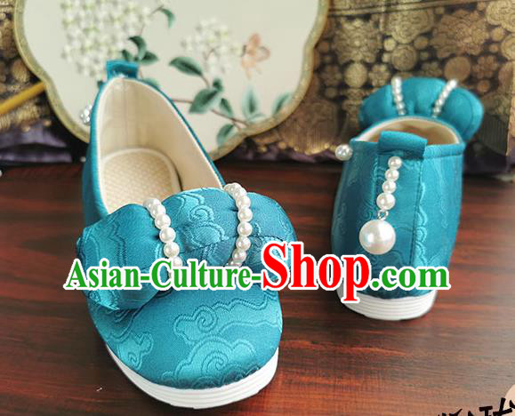 China Handmade Blue Cloth Shoes Traditional Court Hanfu Shoes Ancient Jin Dynasty Princess Pearls Shoes
