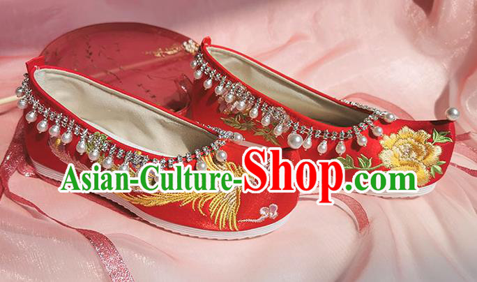 China Traditional Wedding Shoes Ancient Princess Red Cloth Shoes Classical Beads Tassel Shoes Embroidered Phoenix Shoes