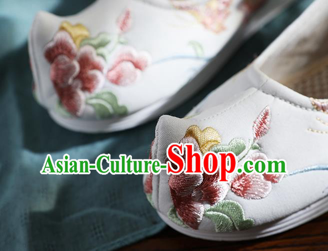 China Ancient Ming Dynasty Princess Shoes Traditional Hanfu Bow Shoes Embroidery Peony Butterfly Shoes