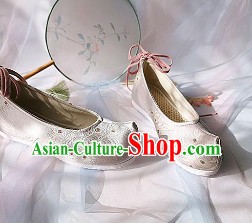 China Classical Pink Brocade Shoes Traditional Hanfu Embroidered Peacock Feather Shoes Ancient Princess Shoes