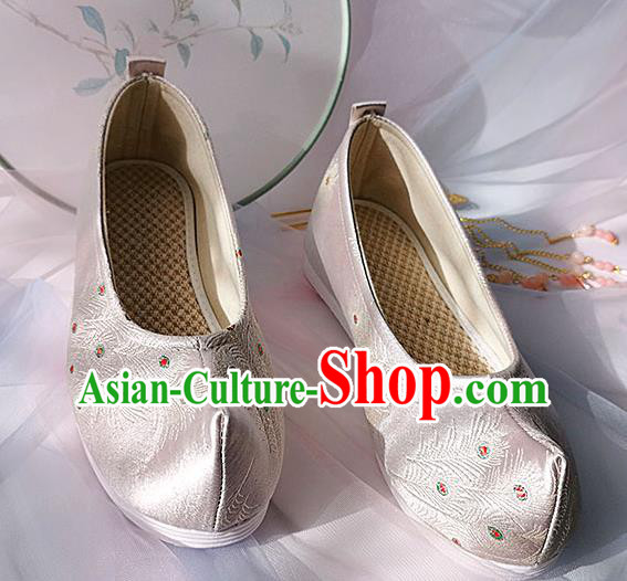 China Classical Pink Brocade Shoes Traditional Hanfu Embroidered Peacock Feather Shoes Ancient Princess Shoes
