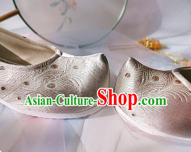 China Classical Pink Brocade Shoes Traditional Hanfu Embroidered Peacock Feather Shoes Ancient Princess Shoes