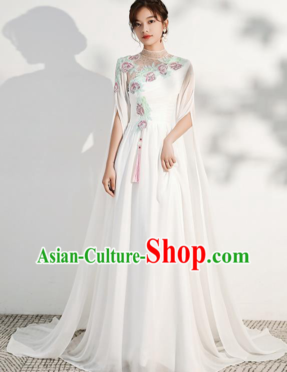 China Solo Performance White Full Dress Woman Modern Dance Costume Catwalks Clothing