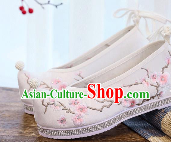 China Handmade White Cloth Shoes Traditional Ming Dynasty Princess Pearls Shoes Embroidered Plum Blossom Bow Shoes
