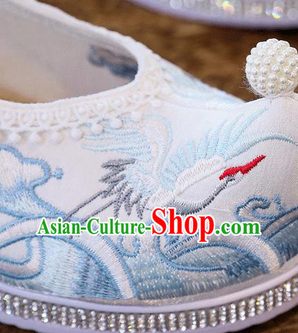 China Embroidered Crane Shoes Handmade Hanfu White Cloth Shoes Traditional Ming Dynasty Princess Shoes
