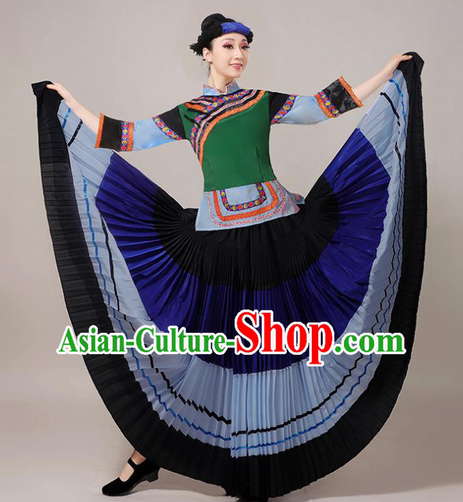 China Xiangxi Nationality Clothing Ethnic Performance Outfits Yi Minority Folk Dance Dress and Headdress