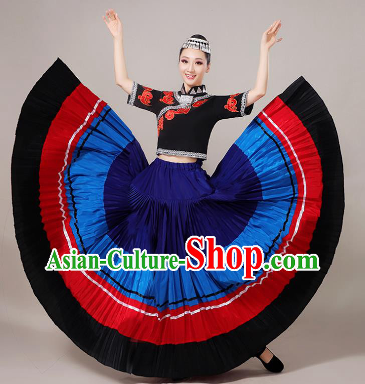 China Yi Minority Folk Dance Dress Guangxi Nationality Clothing Ethnic Performance Outfits and Hair Accessories