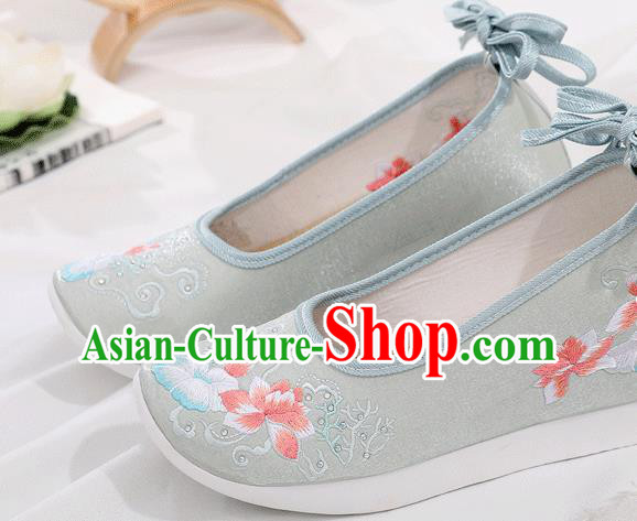 China Embroidered Light Green Cloth Shoes Traditional Shoes Folk Dance Platform Shoes