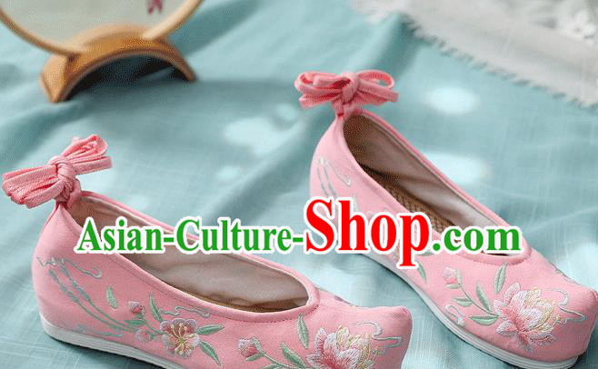 China Embroidered Peach Blossom Shoes Traditional Bow Shoes Folk Dance Pink Cloth Shoes