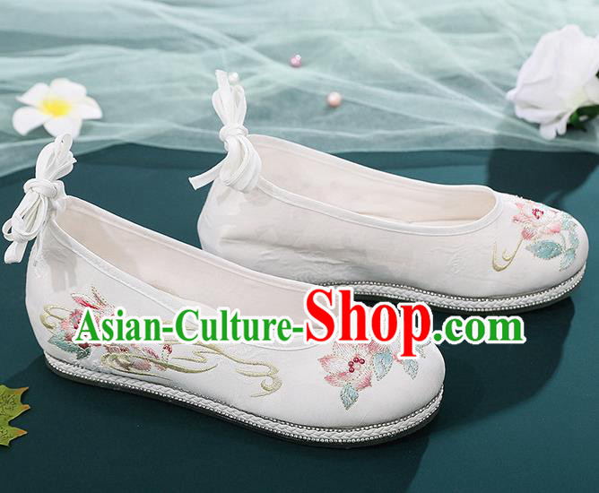 Chinese Embroidery Flowers Shoes Traditional Hanfu Shoes National Woman White Cloth Shoes