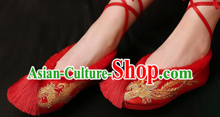 Chinese Winter Bride Shoes Classical Wedding Red Shoes Traditional Xiuhe Embroidered Phoenix Shoes