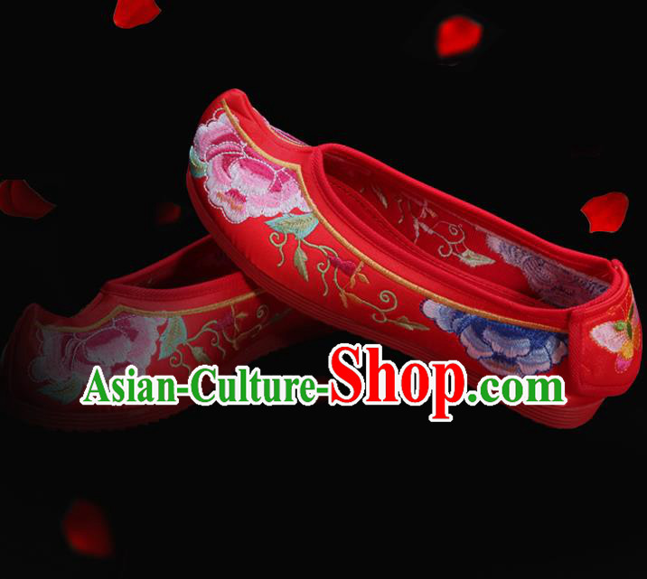 Chinese Traditional Wedding Bride Shoes National Red Cloth Shoes Classical Embroidered Peony Shoes