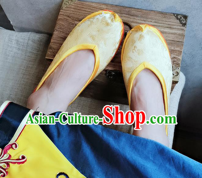 Chinese Classical Dragons Pattern Shoes Hand Golden Brocade Shoes Traditional Ancient Empress Shoes