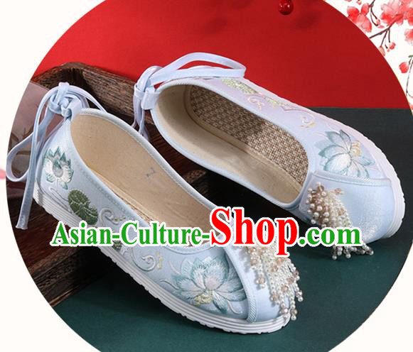 Chinese National Embroidered Lotus Shoes Traditional Beads Tassel Shoes Classical Dance Blue Cloth Shoes