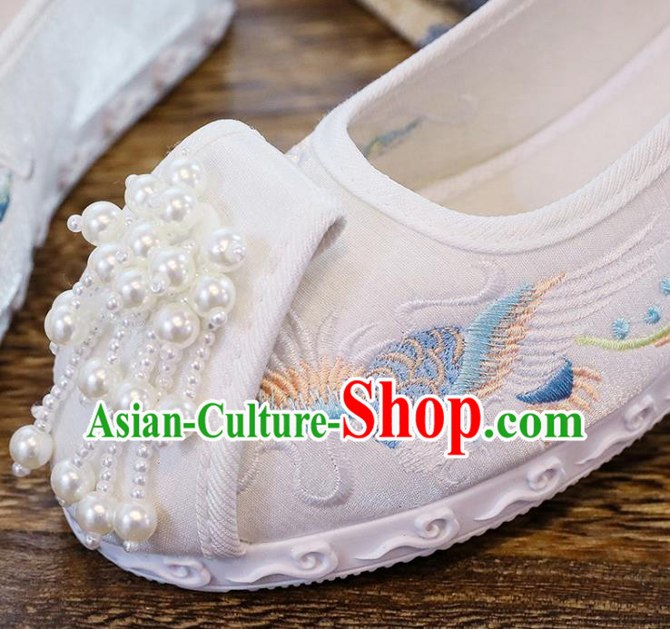 Chinese Traditional Hanfu White Cloth Shoes Classical Dance Shoes National Embroidery Phoenix Shoes