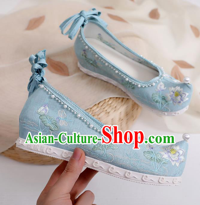 Chinese Classical Dance Shoes Footwear Embroidery Lotus Shoes Traditional Woman Blue Cloth Shoes
