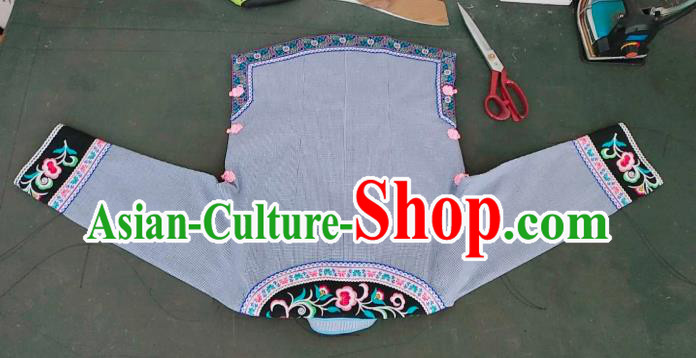 Chinese Guizhou Ethnic Dance Clothing Bouyei Nationality Embroidered Grey Blouse Top Garment