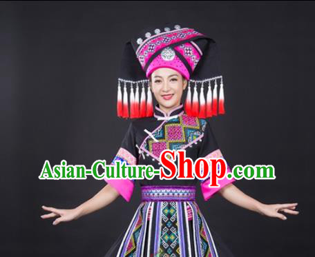 Chinese Traditional Zhuang Nationality Folk Dance Black Suits Guangxi Minority Dress Ethnic Festival Garment Clothing and Tassel Hat