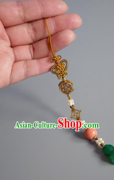 China Traditional Cheongsam Jade Accessories Ancient Qing Dynasty Brooch Pendant
