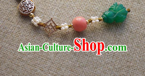 China Traditional Cheongsam Jade Accessories Ancient Qing Dynasty Brooch Pendant