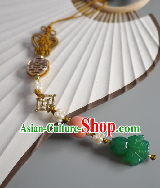 China Traditional Cheongsam Jade Accessories Ancient Qing Dynasty Brooch Pendant