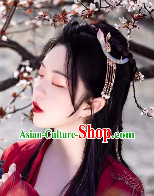 China Handmade Jade Moon Hairpin Traditional Song Dynasty Hair Accessories Ancient Princess Golden Tassel Hair Stick