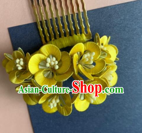 China Handmade Yellow Silk Plum Blossom Hairpin Traditional Hanfu Hair Accessories Ancient Song Dynasty Princess Hair Comb