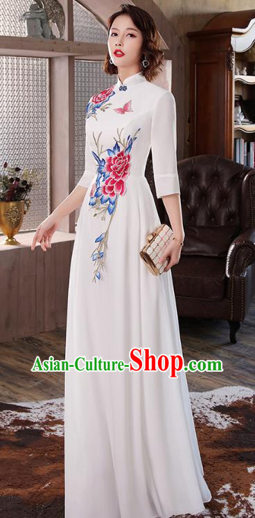 Chinese Classical Dance Embroidery Peony White Cheongsam Catwalks Costume Stage Show Qipao Dress