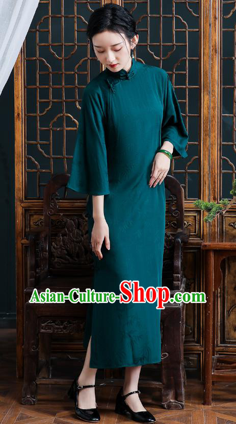 Republic of China National Deep Green Silk Cheongsam Traditional Shanghai Young Lady Qipao Dress
