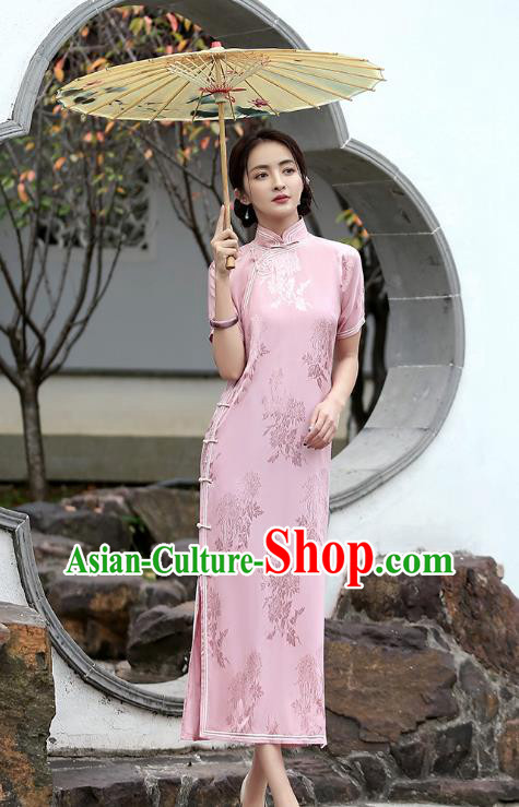 Republic of China National Pink Silk Cheongsam Traditional Shanghai Young Woman Qipao Dress