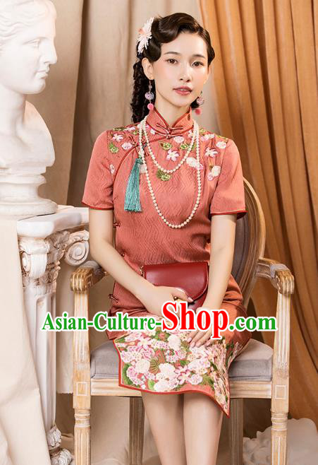 China Classical Embroidered Red Silk Cheongsam Traditional Minguo Shanghai Woman Qipao Dress