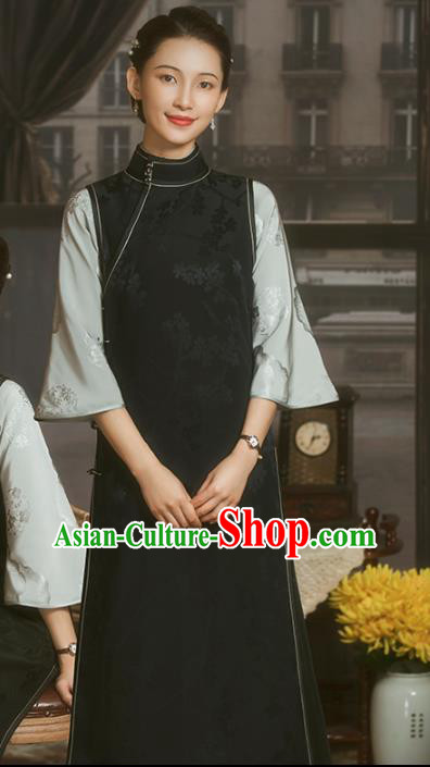 China Classical Young Lady Black Silk Cheongsam Traditional Minguo Shanghai Stand Collar Qipao Dress