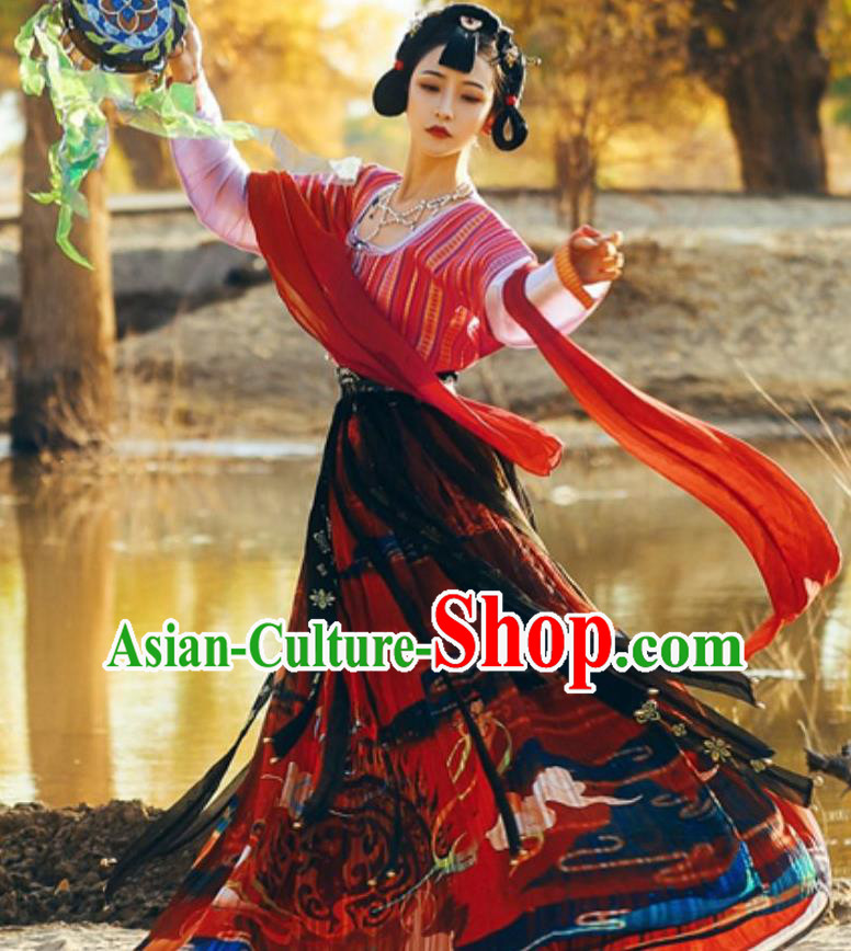 China Traditional Tang Dynasty Palace Lady Historical Clothing Ancient Young Woman Hanfu Dress