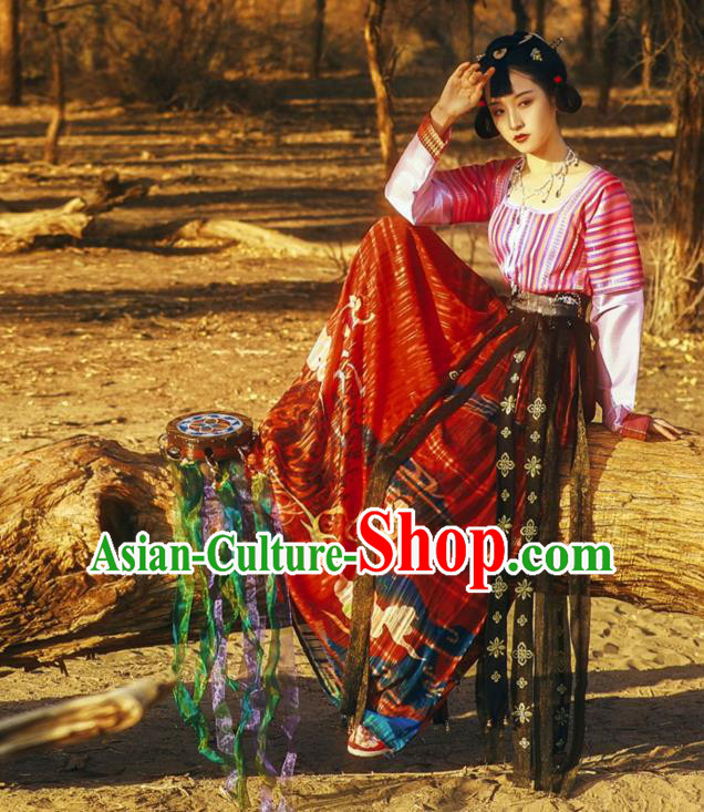 China Traditional Tang Dynasty Palace Lady Historical Clothing Ancient Young Woman Hanfu Dress
