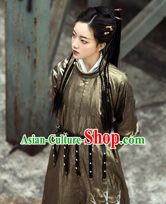 China Traditional Tang Dynasty Round Collar Robe Ancient Female Swordsman Hanfu Garment Clothing