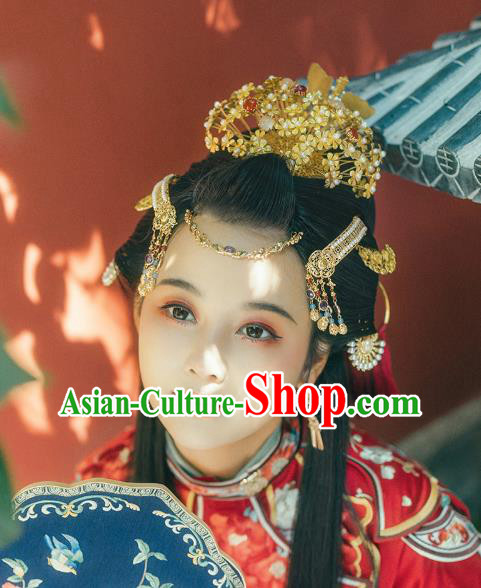 China Handmade Ancient Court Woman Hair Accessories Traditional Ming Dynasty Empress Golden Moth Hair Crown