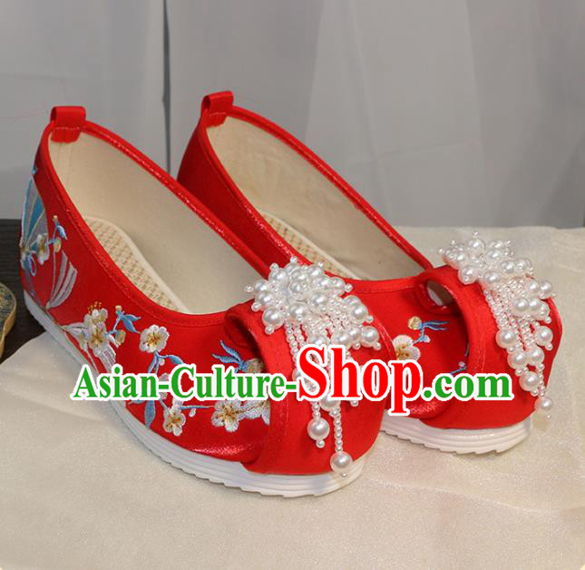 Chinese Ming Dynasty Red Embroidered Shoes Wedding Pearls Tassel Shoes Traditional Hanfu Shoes Ancient Princess Shoes